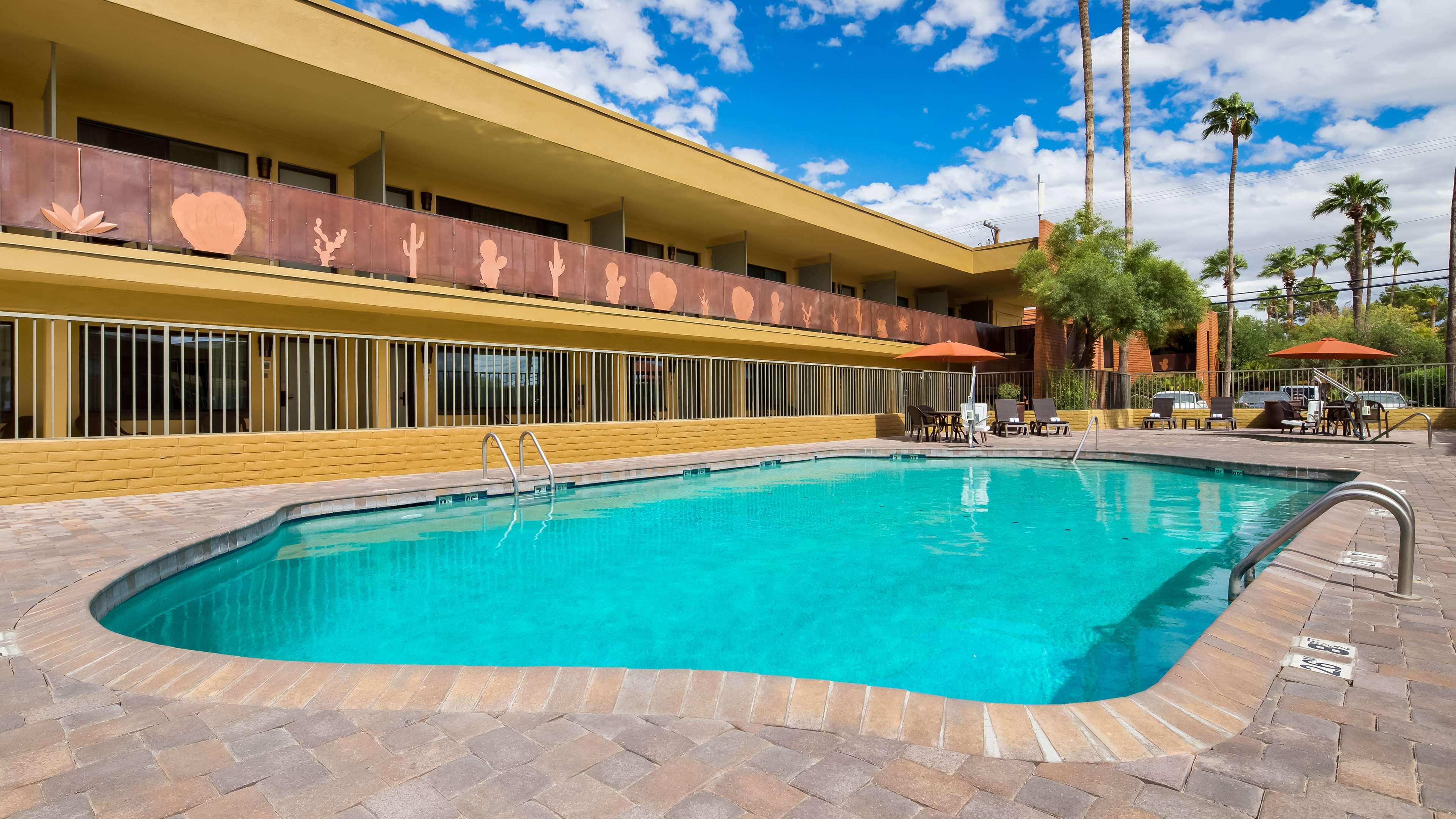 Best Western Royal Sun Inn & Suites Τούσον Εξωτερικό φωτογραφία