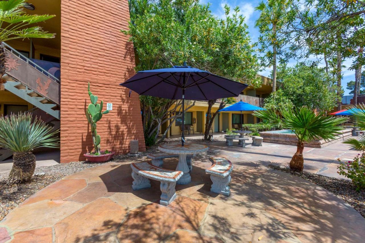 Best Western Royal Sun Inn & Suites Τούσον Εξωτερικό φωτογραφία